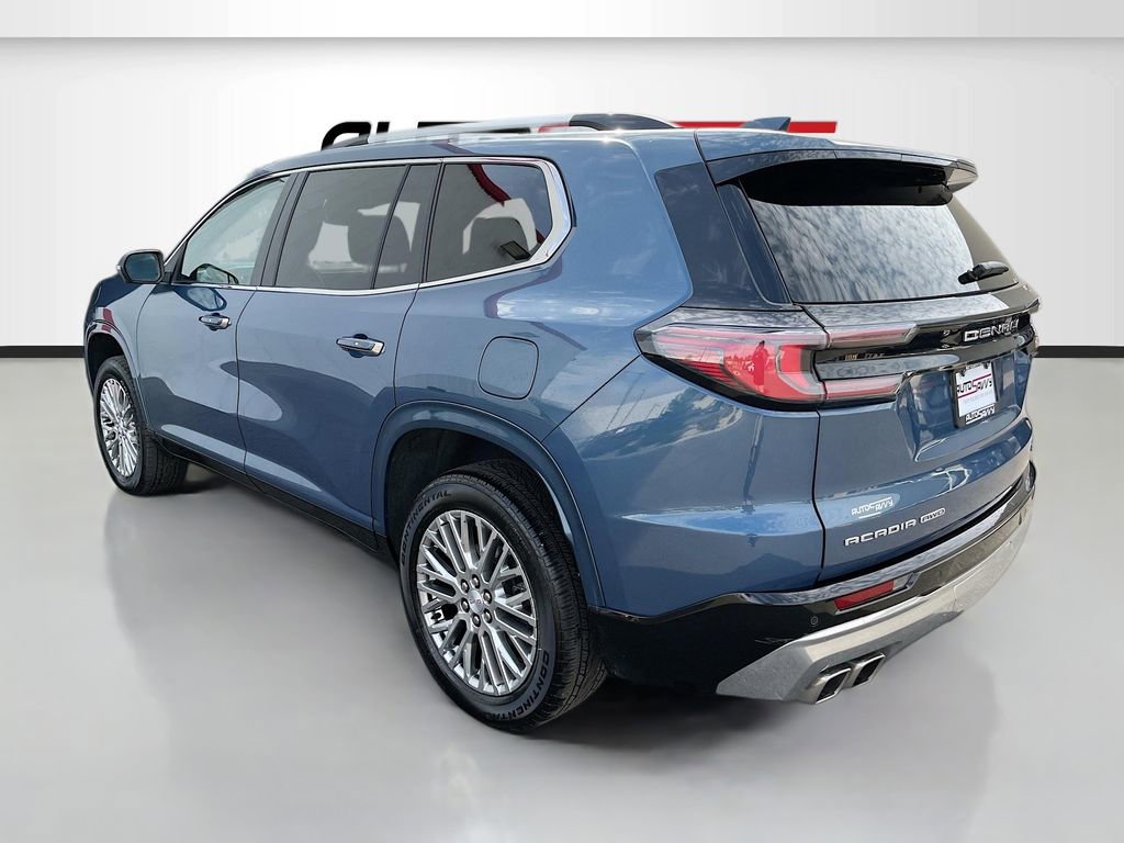 Used 2024 GMC Acadia Denali image 5