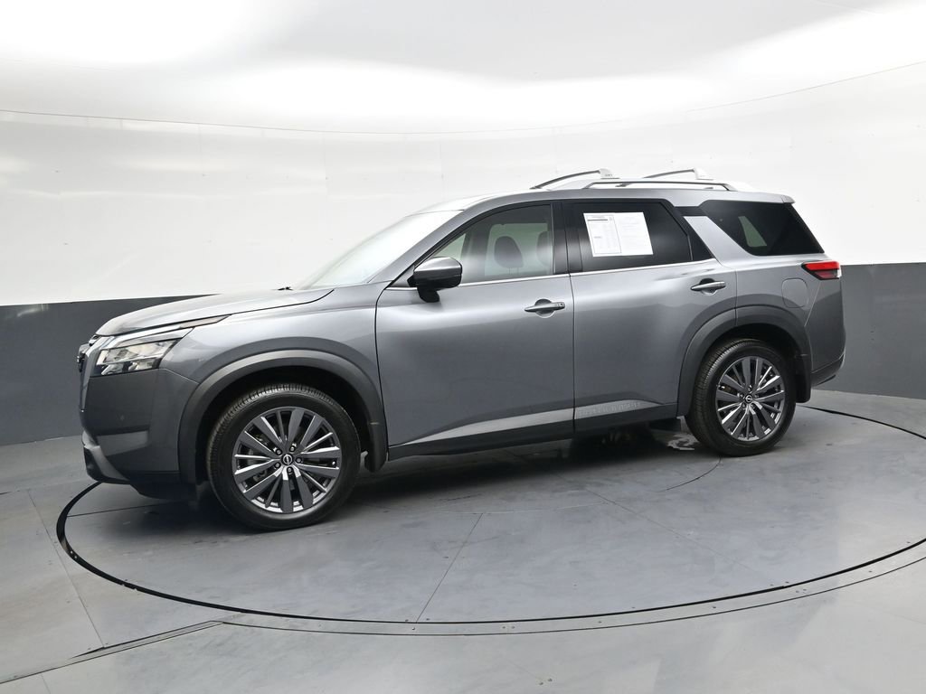Used 2024 Nissan Pathfinder SL w/ SL Premium Package image 8