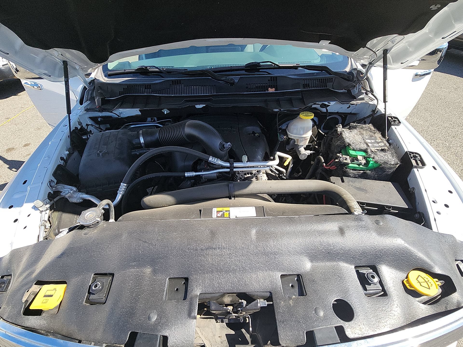 Used 2017 RAM 1500 Classic SLT RWD image 17