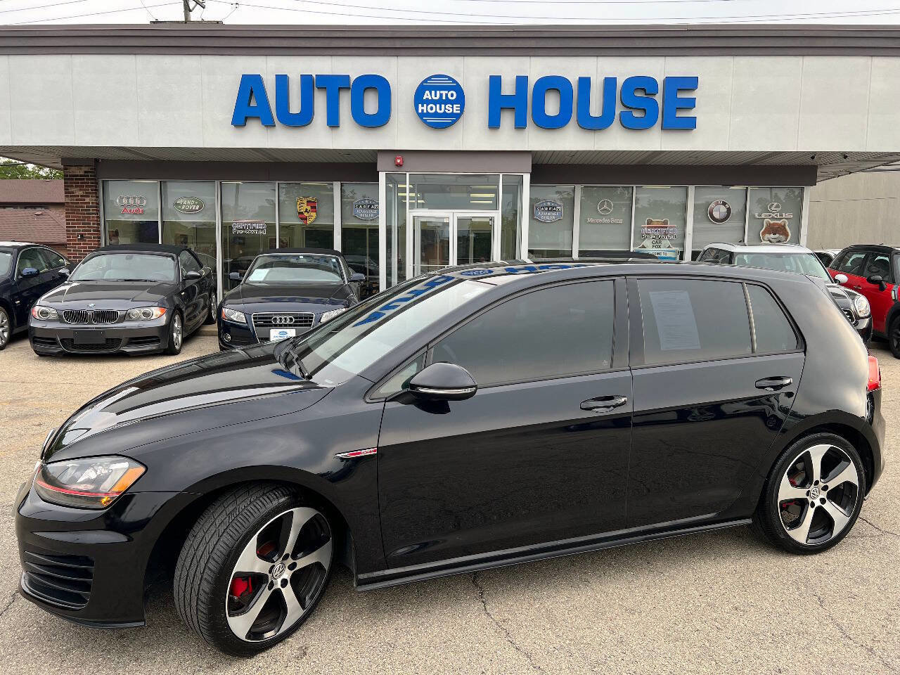 Used 2016 Volkswagen GTI SE w/ Lighting Package (SEL) image 1