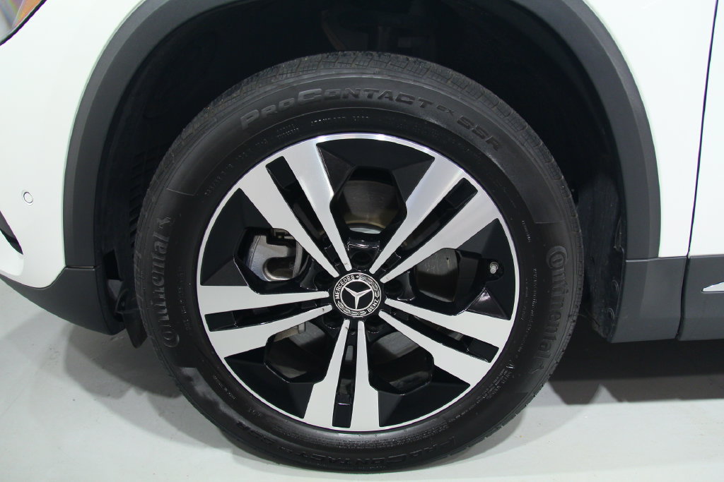 Certified 2026 Mercedes-Benz GLA 250 4MATIC image 18