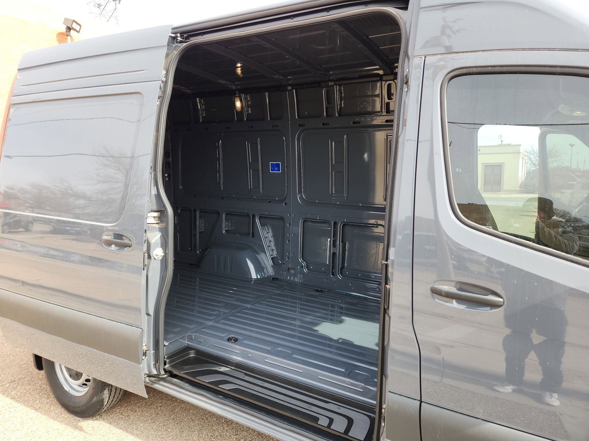 New 2025 Mercedes-Benz Sprinter 2500 image 13