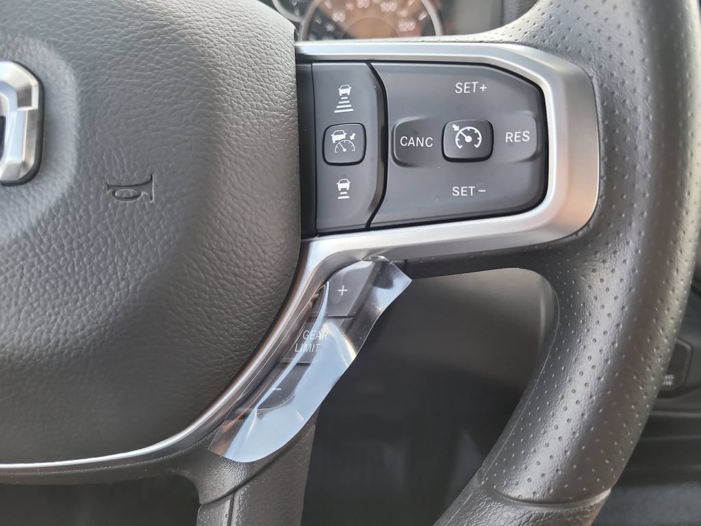 New 2026 RAM 5500 Tradesman AWD/4WD image 31