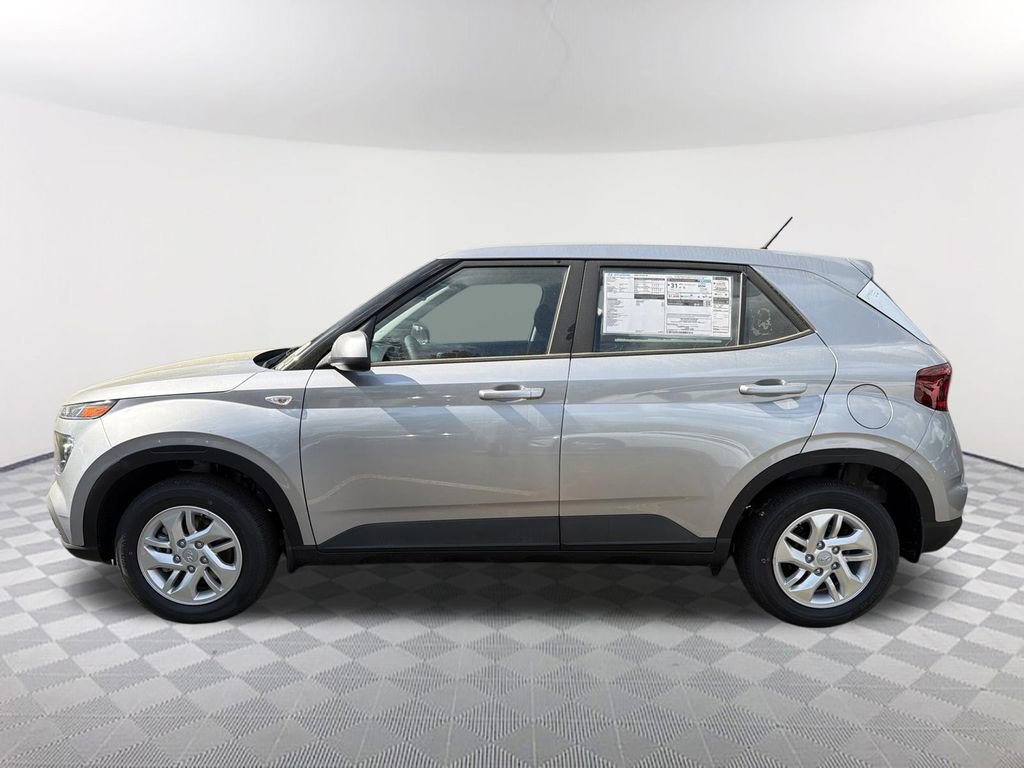 New 2026 Hyundai Venue SE image 8