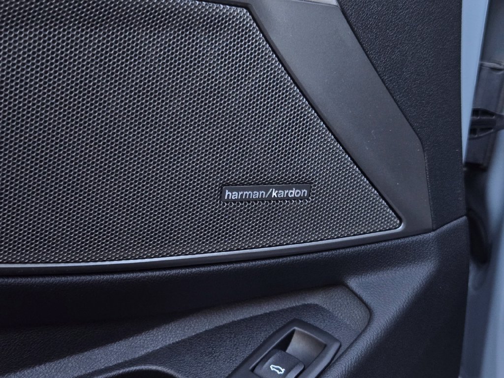 Used 2021 BMW M3 Competition w/ Executive Package RWD image 18