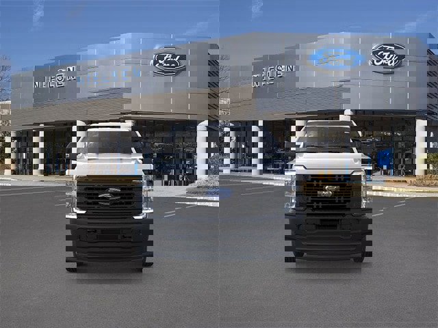 New 2026 Ford F250 XL image 6