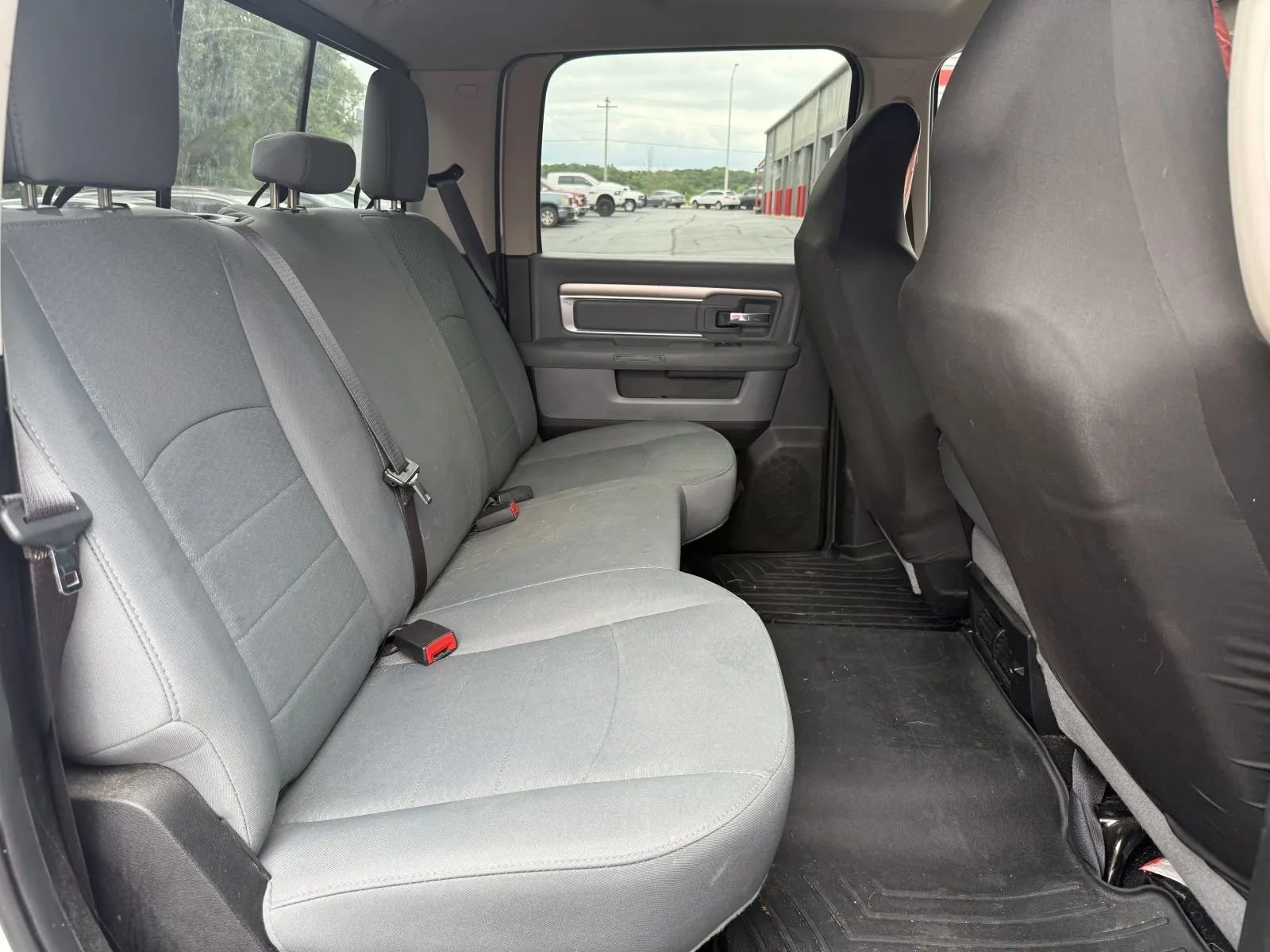 Used 2018 RAM 2500 SLT AWD/4WD image 10