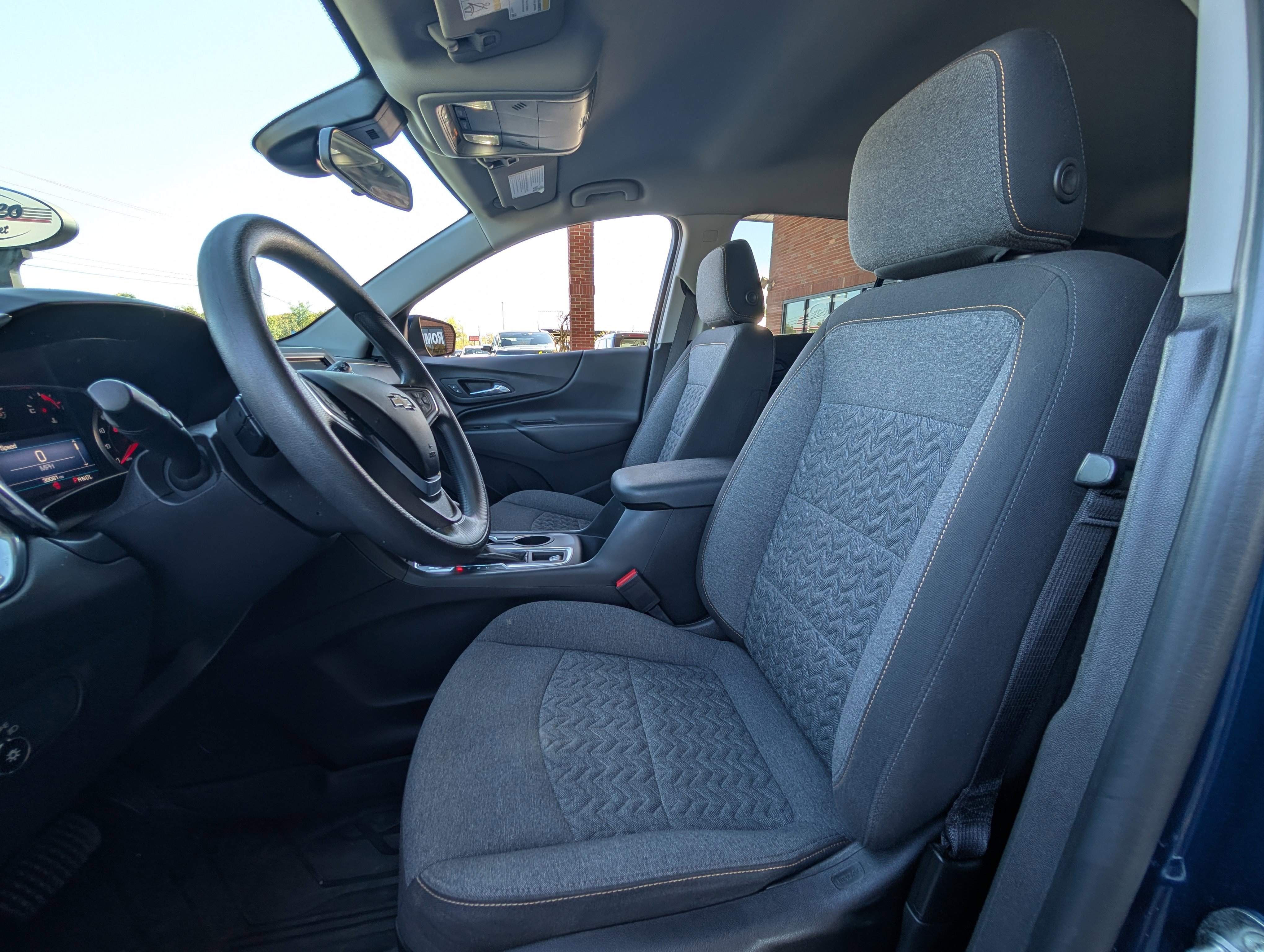 Used 2022 Chevrolet Equinox LT w/ LPO, Floor Liner Package image 27
