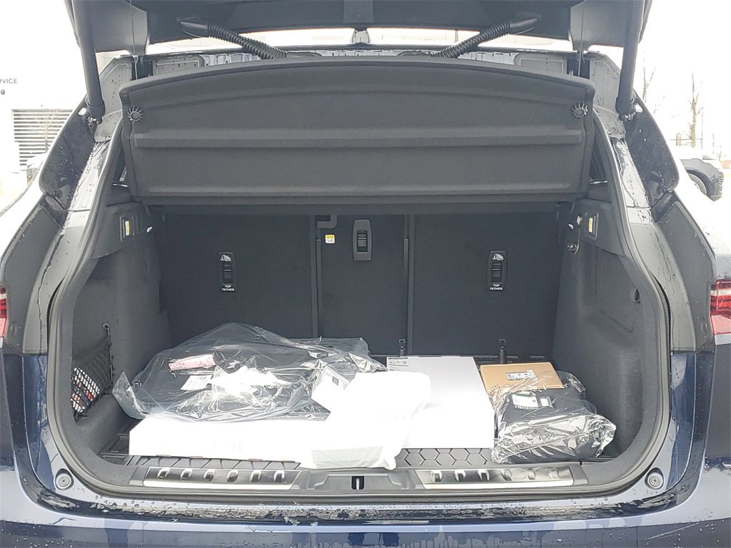 New 2025 Jaguar F-PACE R-Dynamic S image 6