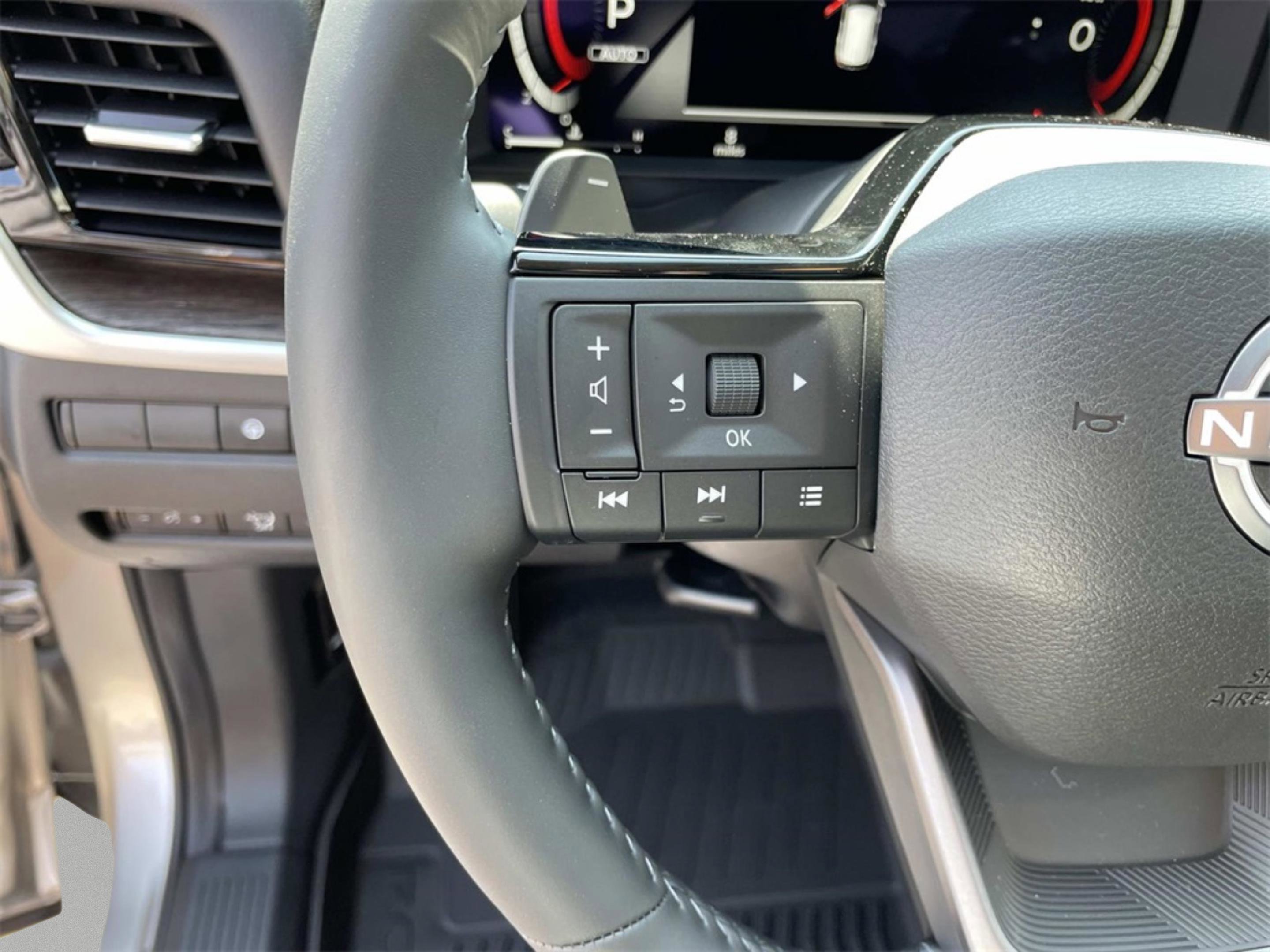 New 2026 Nissan Rogue Platinum image 19