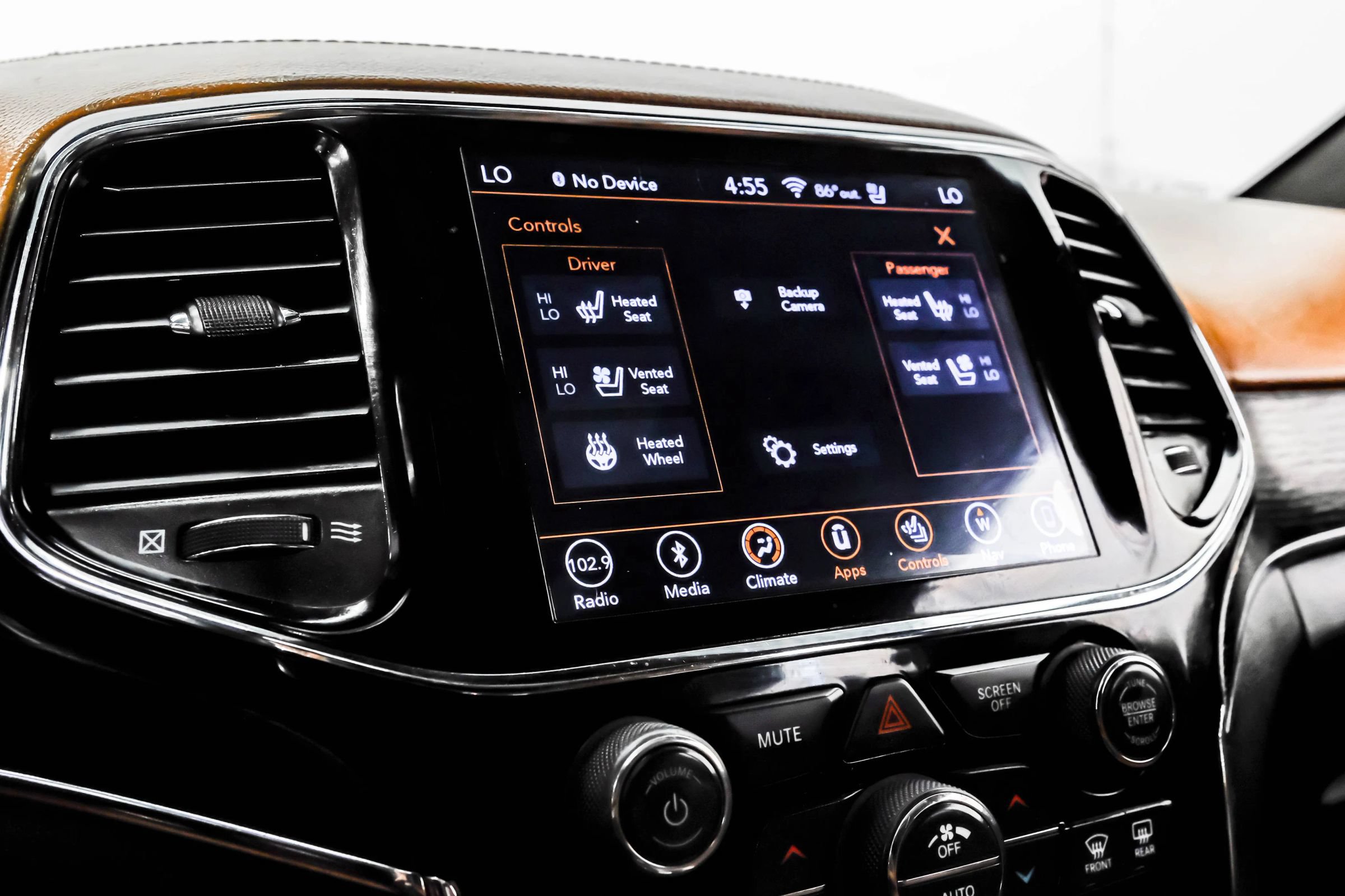 Used 2019 Jeep Grand Cherokee Summit w/ Platinum Series Group AWD/4WD image 40