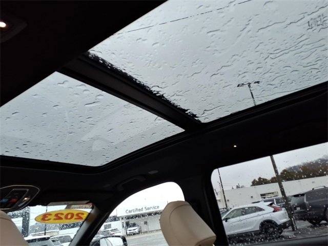 Used 2023 Jeep Grand Cherokee L Limited w/ Trailer Tow Group (B) image 14