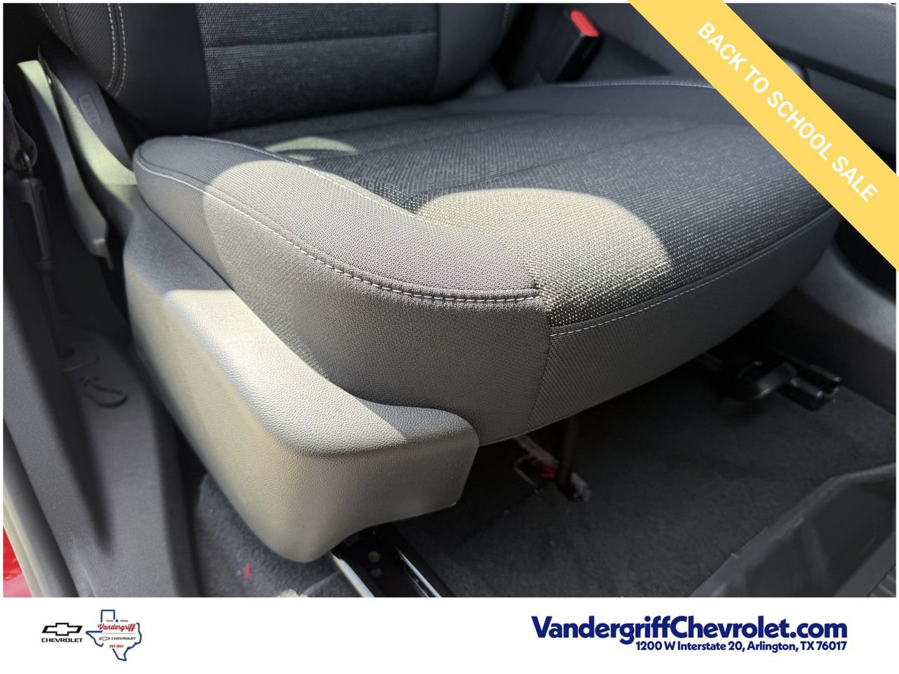 New 2026 Chevrolet Traverse LT FWD image 24