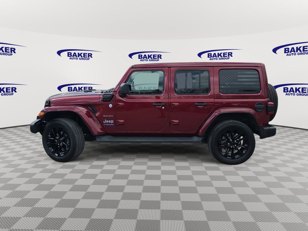 Used 2022 Jeep Wrangler Unlimited Sahara w/ Cold Weather Group image 3