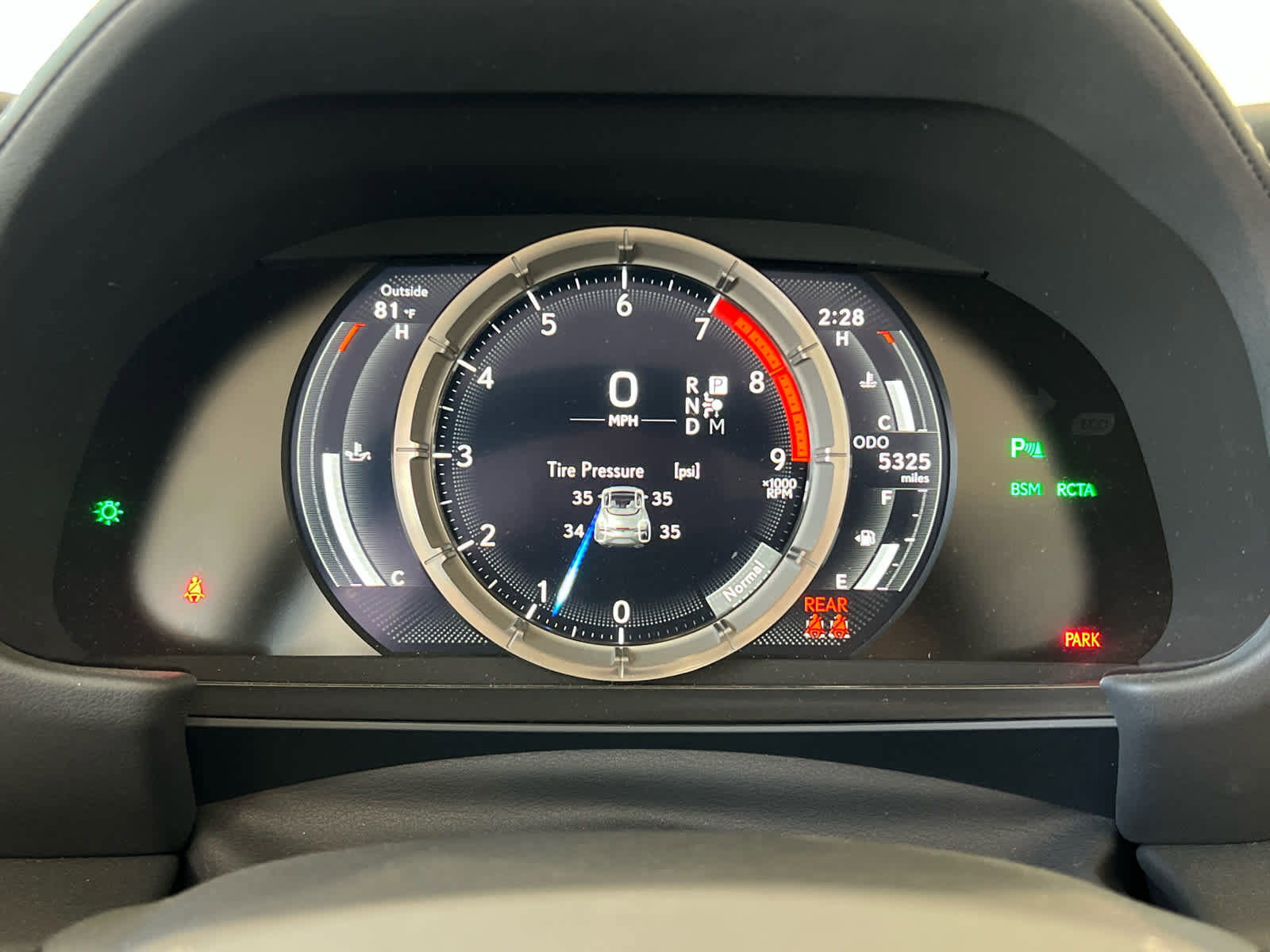 Used 2024 Lexus LC 500 Convertible image 23