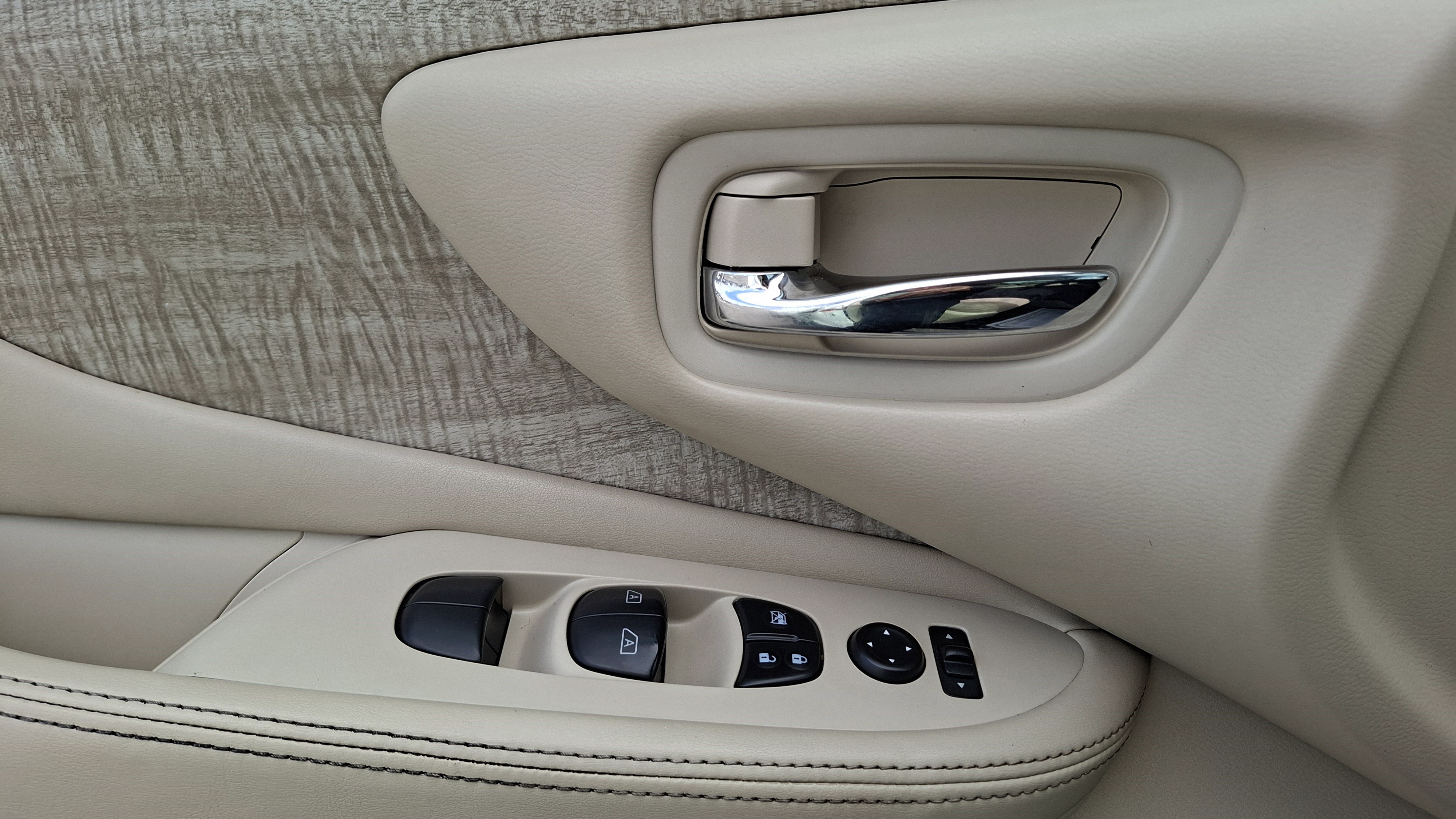 Certified 2019 Nissan Murano SV image 17