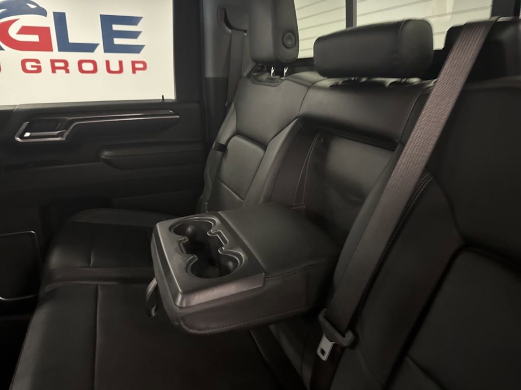 Used 2025 Chevrolet Silverado 2500 LTZ w/ LTZ Premium Package AWD/4WD image 27