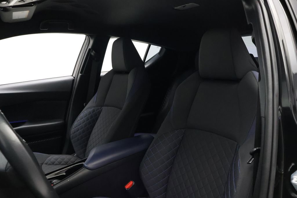 Certified 2020 Toyota C-HR XLE image 13