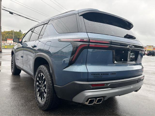 Used 2025 Chevrolet Traverse Z71 w/ Driver Confidence Package AWD/4WD image 5