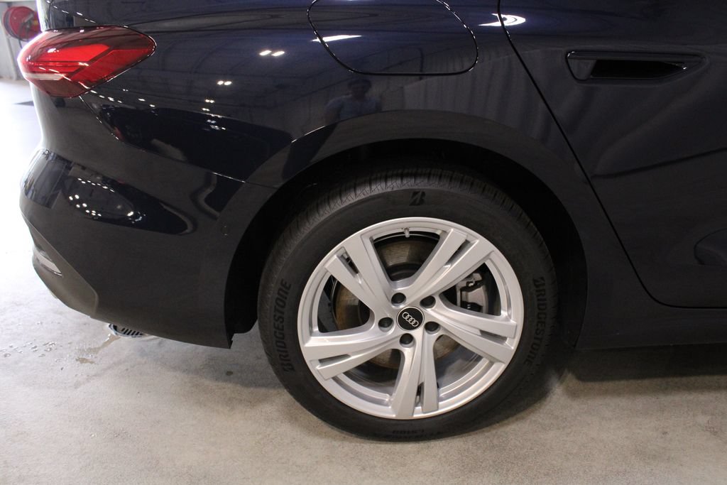 New 2026 Audi A5 2.0T Premium Plus AWD/4WD image 27