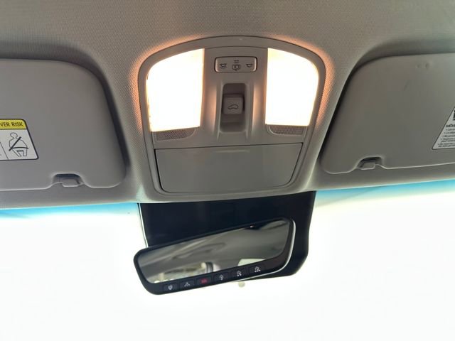 Certified 2022 Hyundai Kona Limited w/ Cargo Package image 32