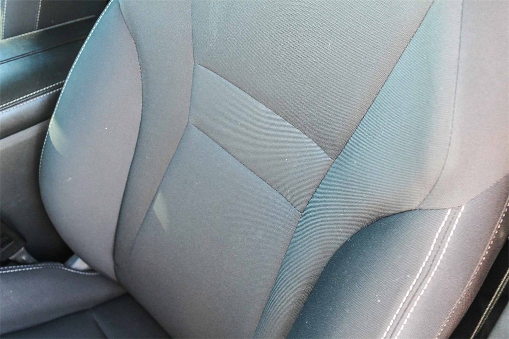 Used 2023 Nissan Rogue S image 30