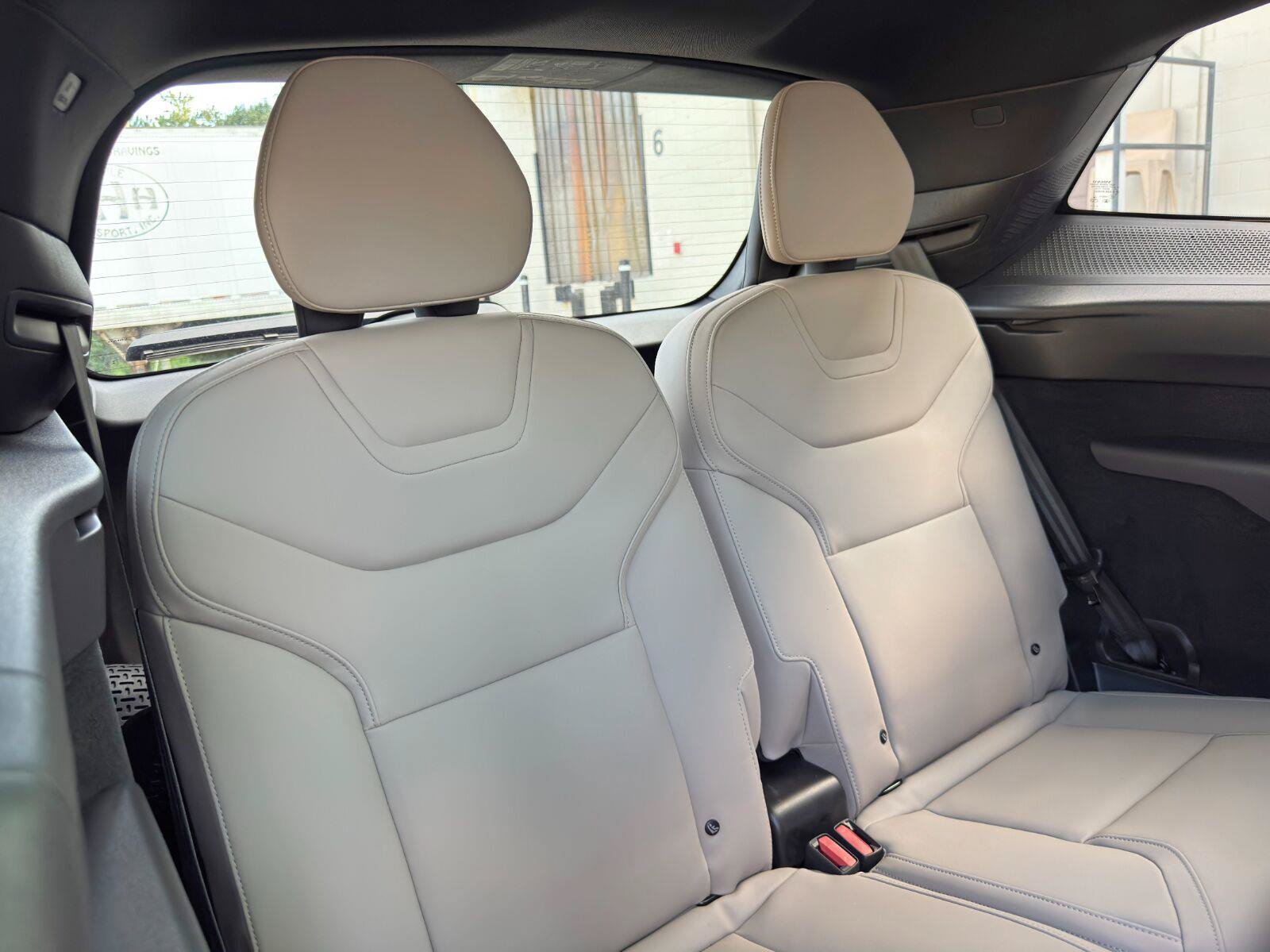 Used 2025 Volvo EX90 Ultra AWD/4WD image 39
