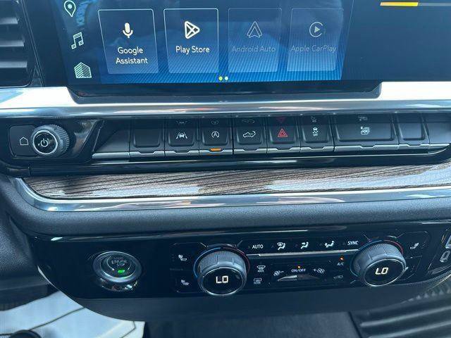 Used 2024 Chevrolet Silverado 1500 LT AWD/4WD image 43