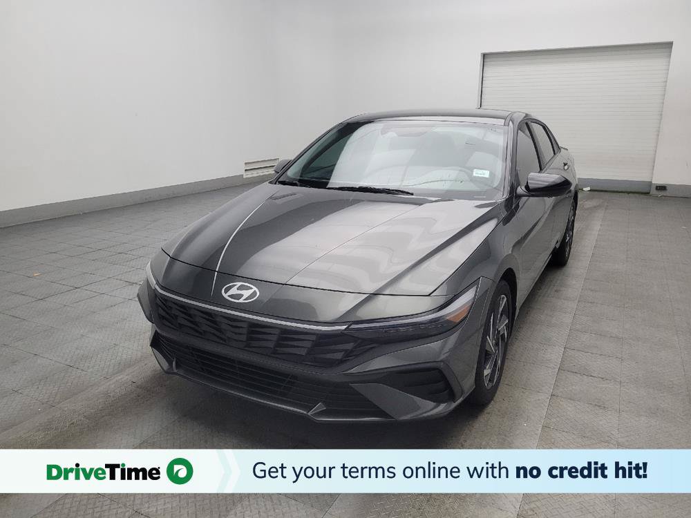 Used 2025 Hyundai Elantra Sport FWD image 1