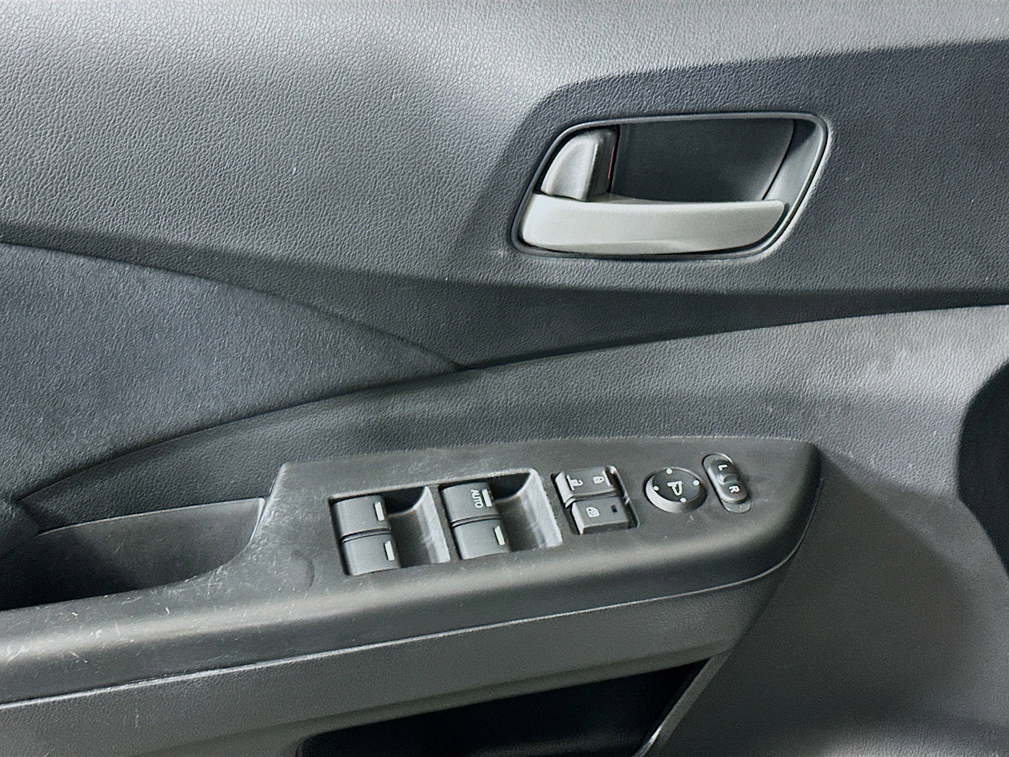 Used 2013 Honda CR-V EX image 13