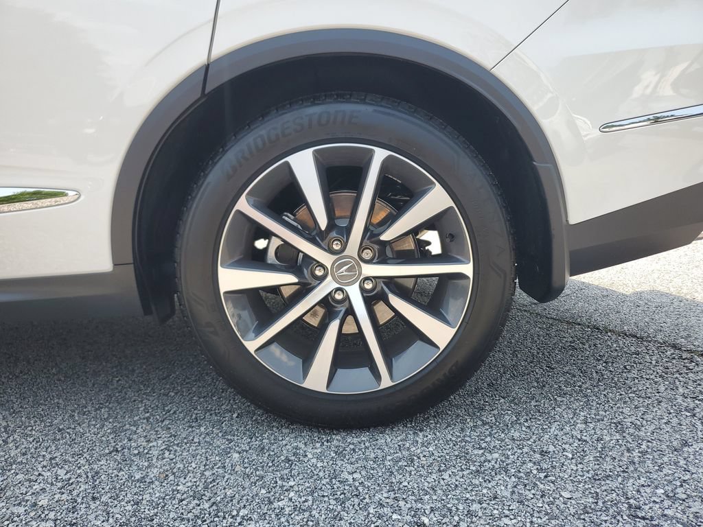 Certified 2026 Acura MDX w/ Technology Package FWD image 11