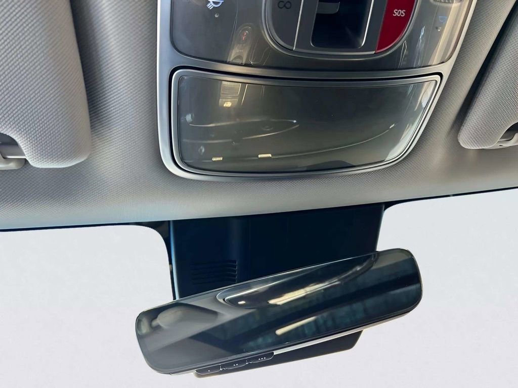 Used 2023 Genesis GV70 2.5T w/ Select Package image 26