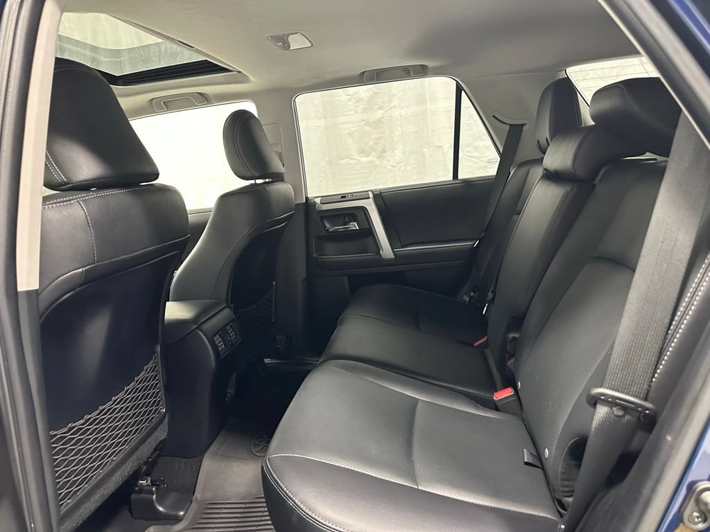 Used 2022 Toyota 4Runner Limited AWD/4WD image 42