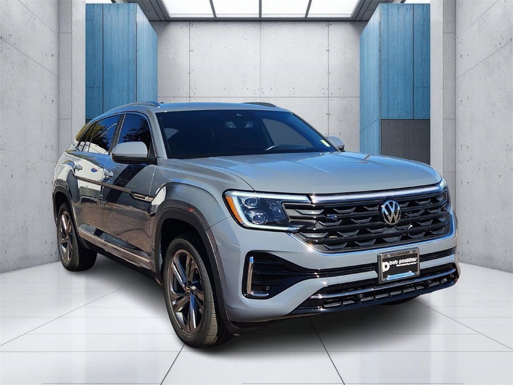 Used 2024 Volkswagen Atlas Cross Sport SEL R-Line
