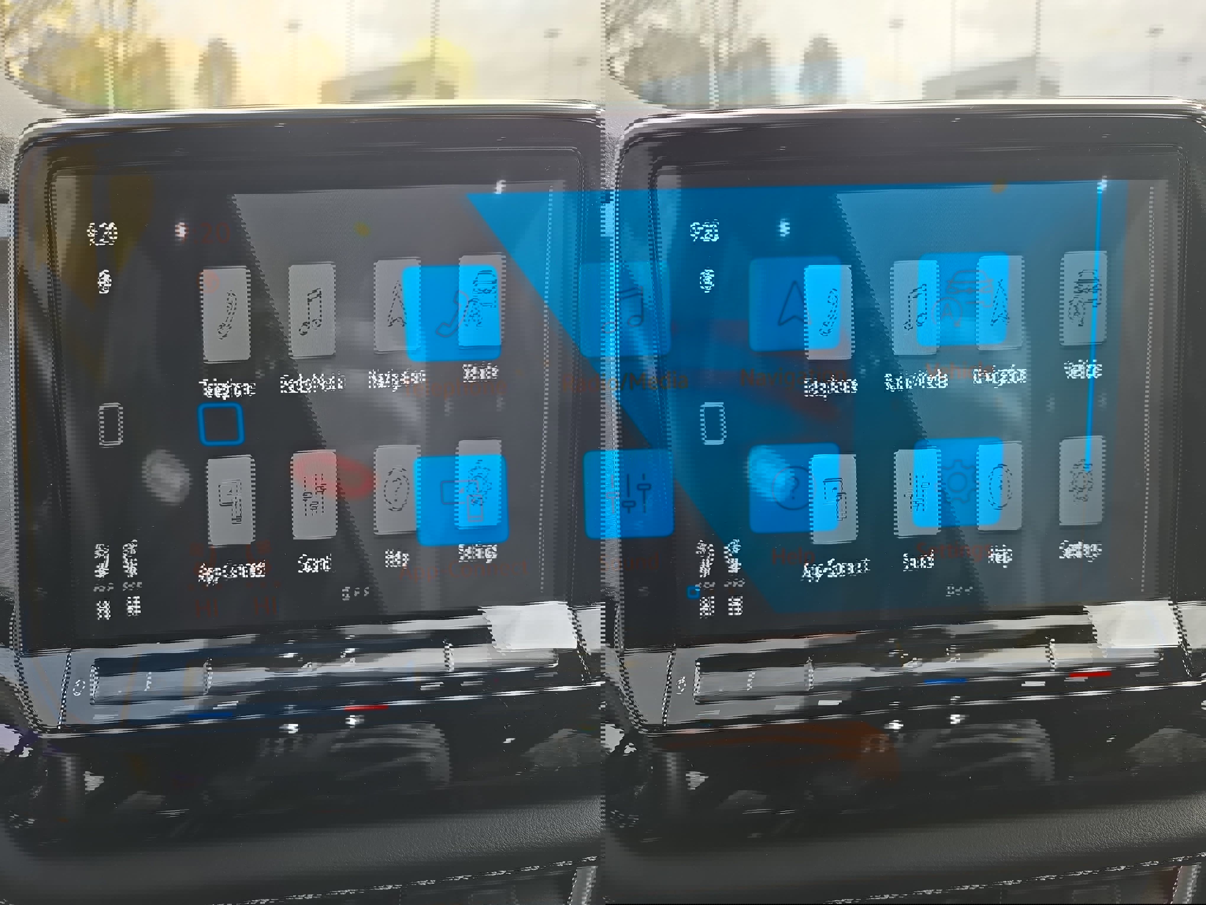 Used 2024 Volkswagen Atlas Cross Sport SE w/ Panoramic Sunroof Package image 23