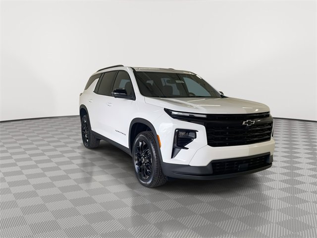 New 2026 Chevrolet Traverse LT w/ Midnight/Sport Edition image 2