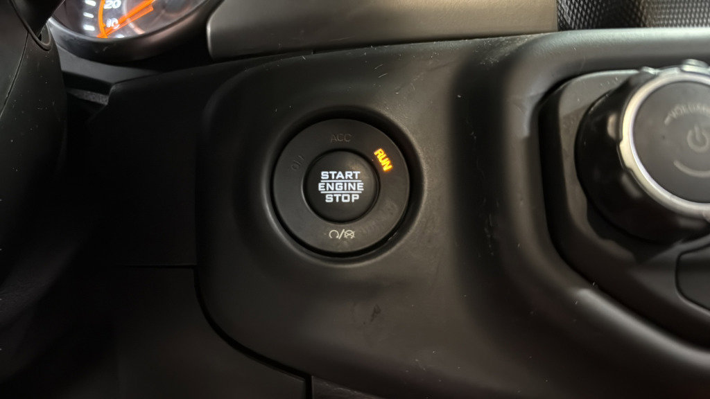 Used 2020 Jeep Wrangler Unlimited Sport S image 24