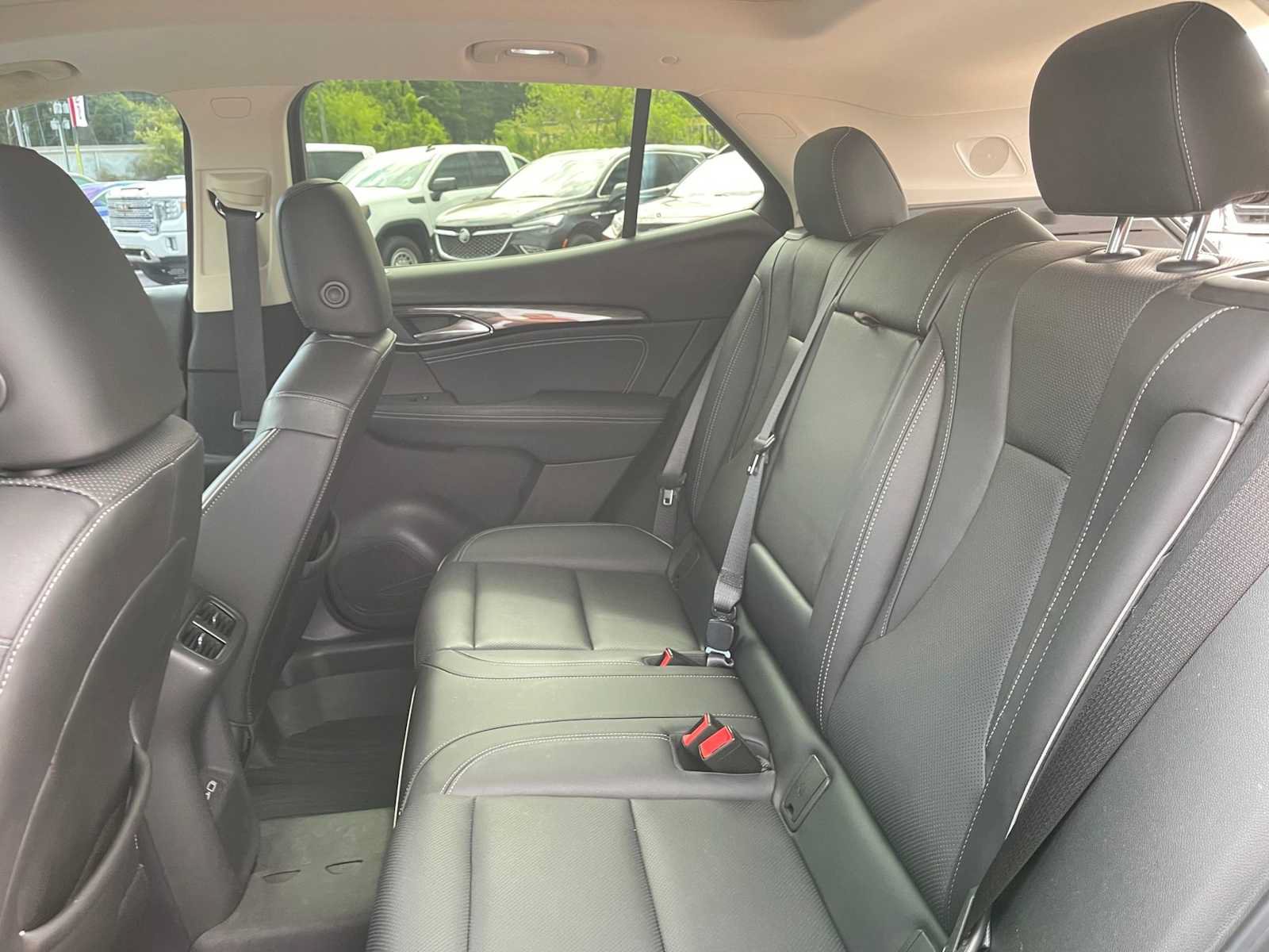 Used 2021 Buick Envision Essence w/ Technology Package I AWD/4WD image 21