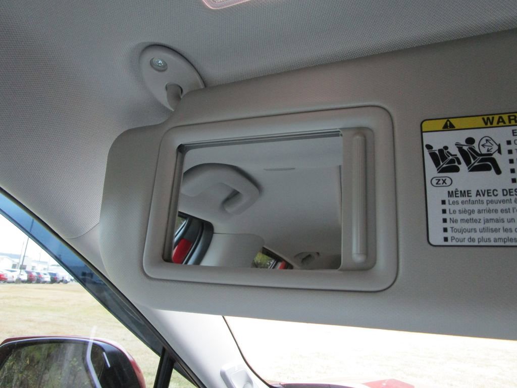 Used 2025 Toyota RAV4 Limited image 37