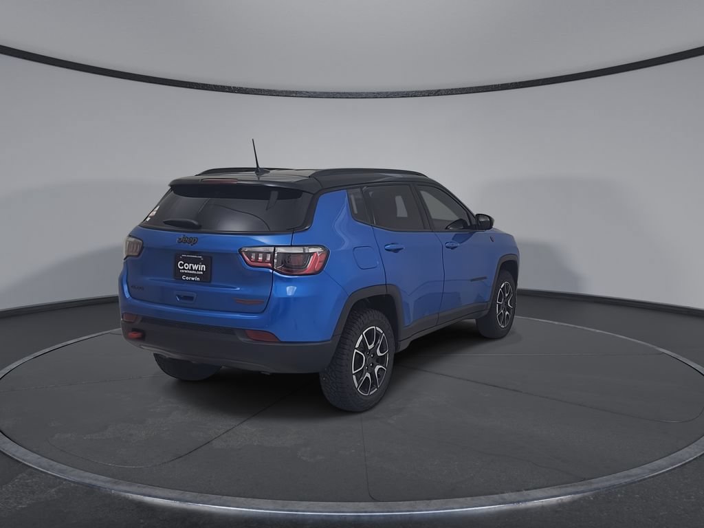 New 2026 Jeep Compass Trailhawk AWD/4WD image 14