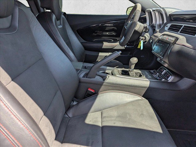 Used 2013 Chevrolet Camaro ZL1 RWD image 26