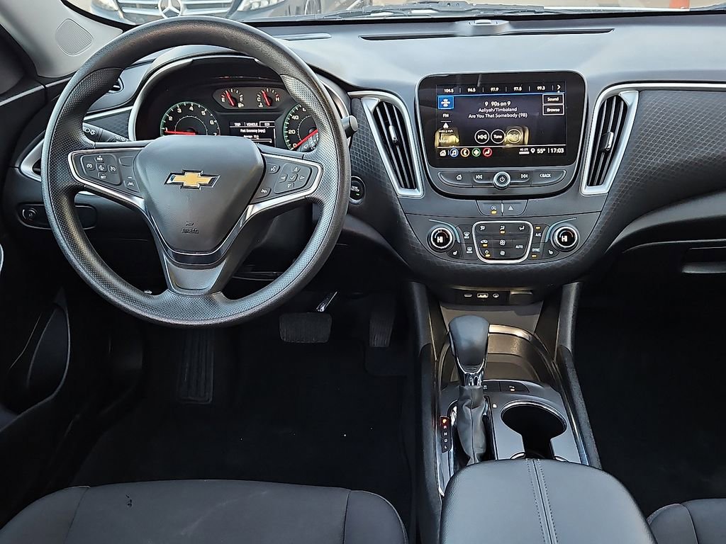 Used 2024 Chevrolet Malibu LT image 18