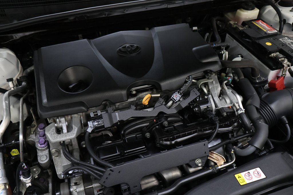 Used 2018 Toyota Camry LE image 23