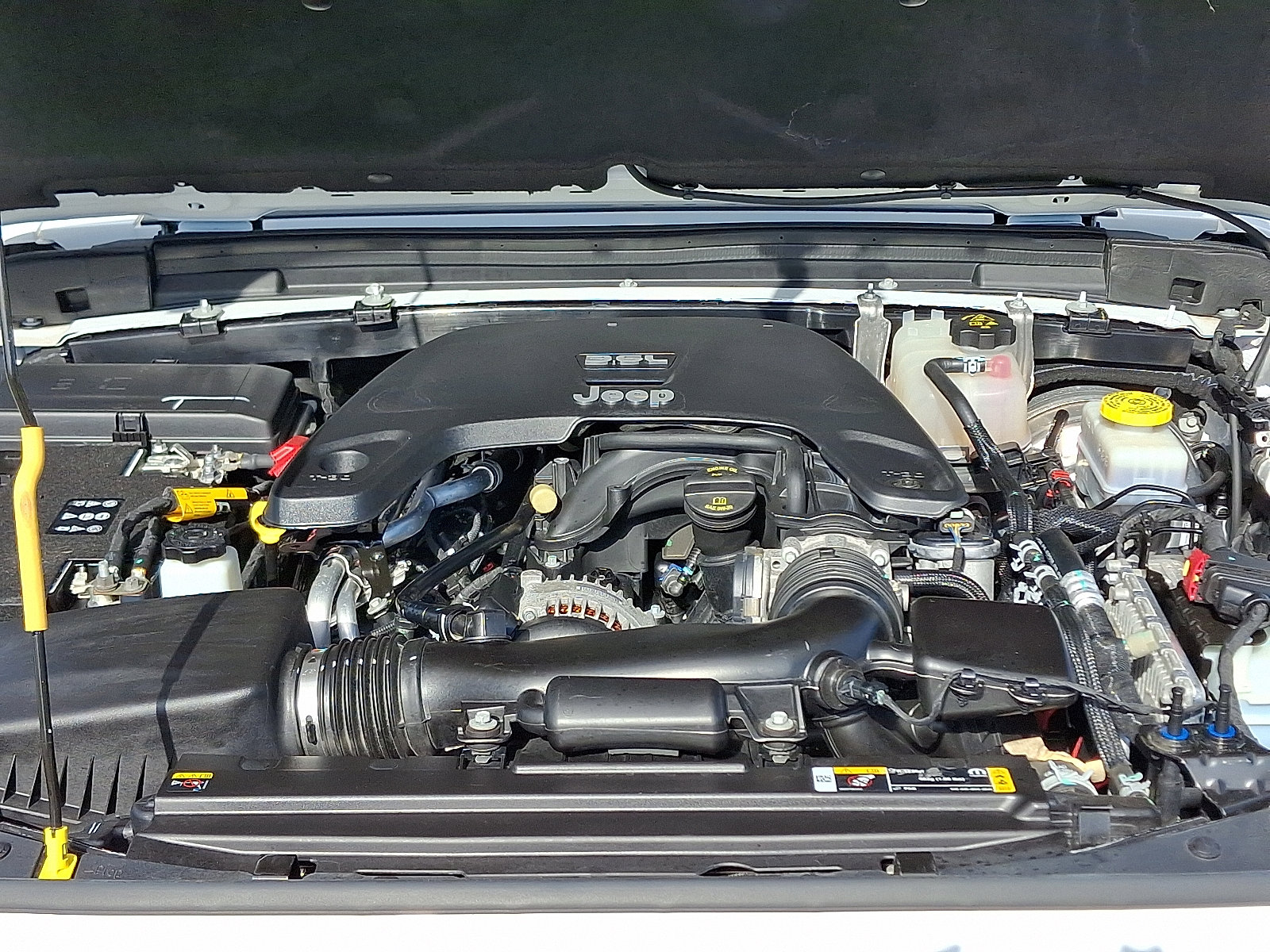 Used 2021 Jeep Wrangler Unlimited Sport image 28