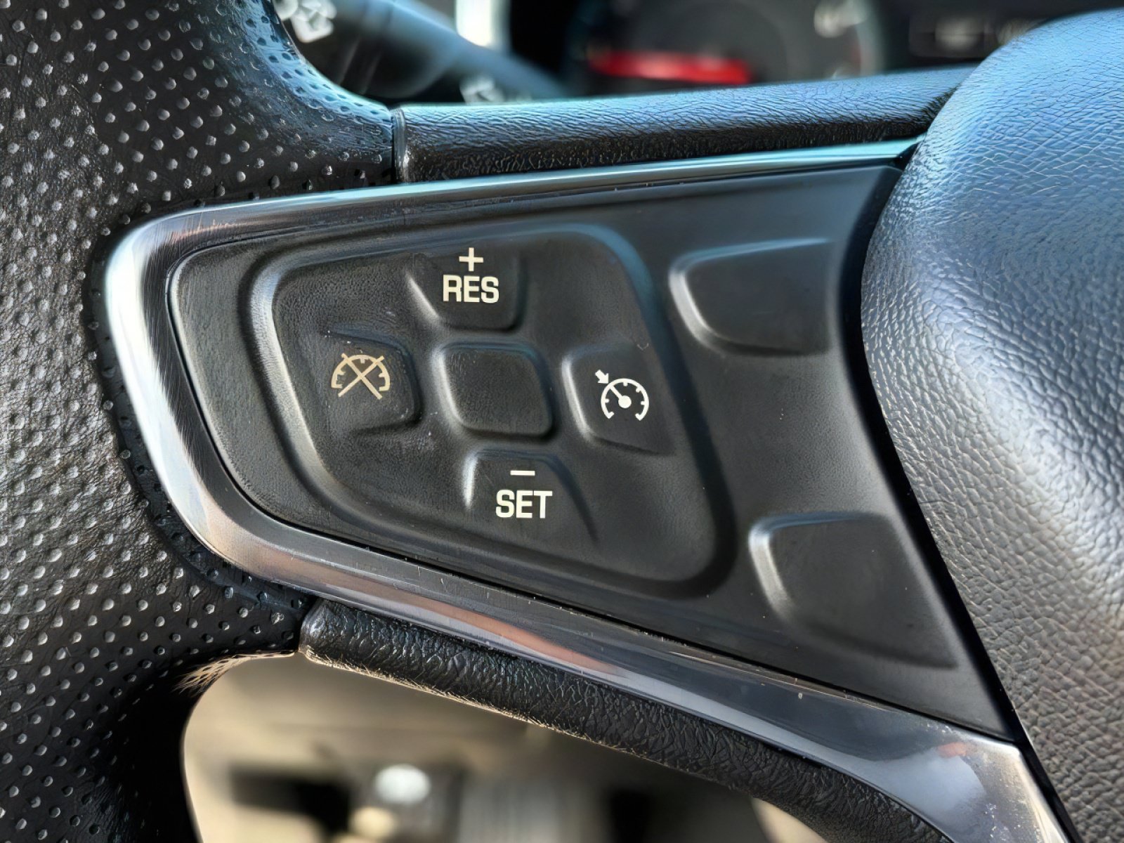 Used 2020 Chevrolet Malibu LT FWD image 21