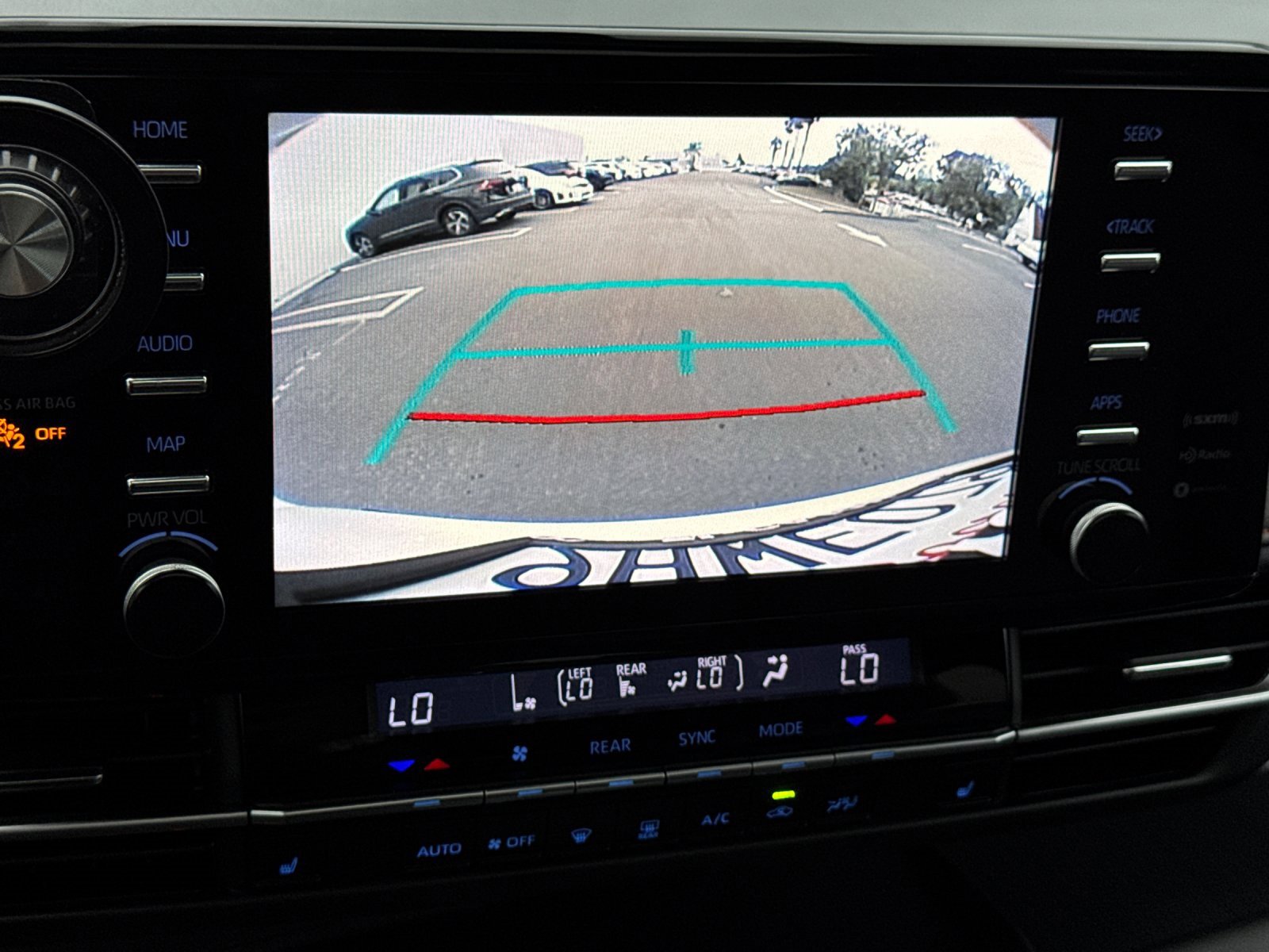 Used 2023 Toyota Sienna XSE image 20