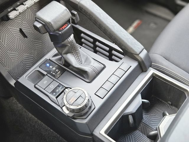 Used 2024 Toyota Tacoma TRD Off-Road image 26