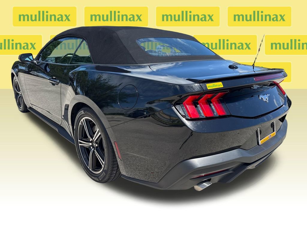Used 2024 Ford Mustang Premium image 10