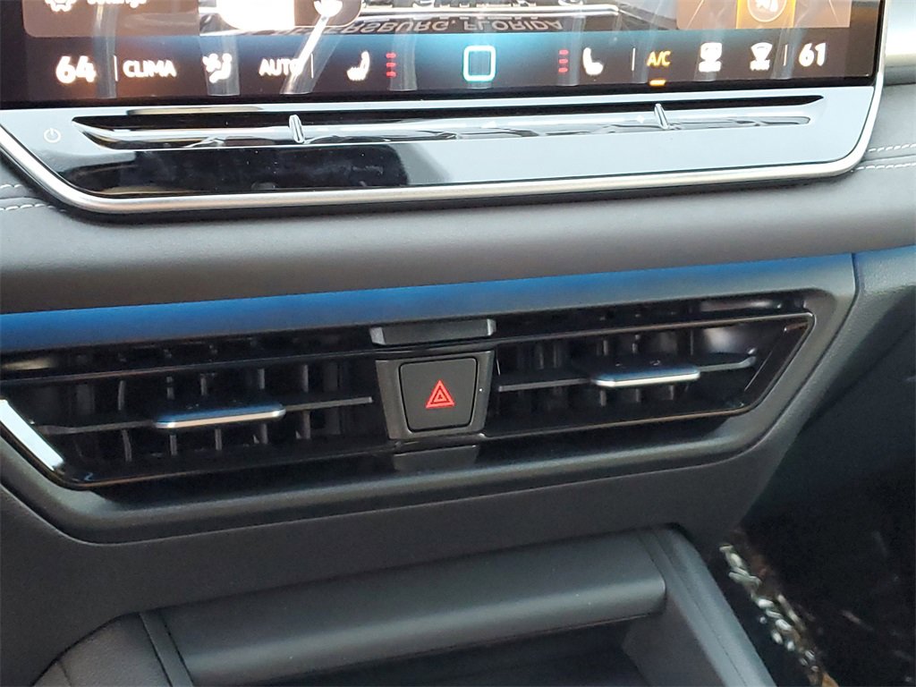 New 2026 Volkswagen Tiguan SE R-Line image 25