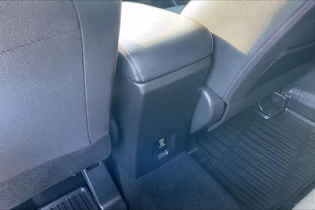 Used 2020 Mitsubishi Eclipse Cross SE image 34